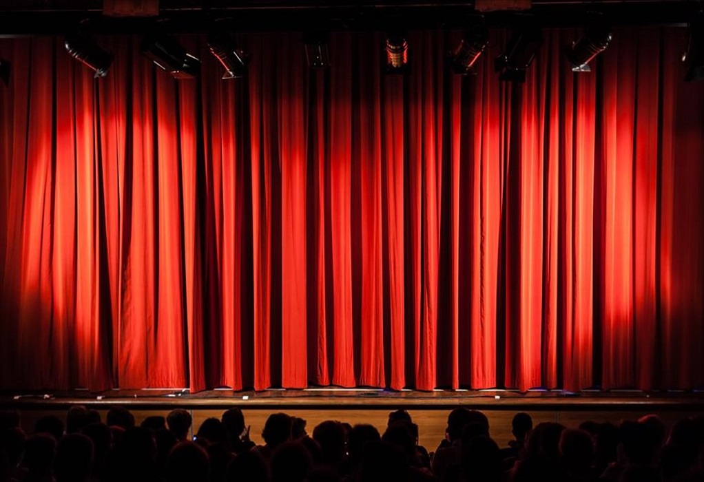 ΥΠΠΟ: Ανακοινώθηκαν οι επιχορηγήσεις για το θέατρο -Δείτε τη λίστα με τους 91 φορείς που χρηματοδοτούνται