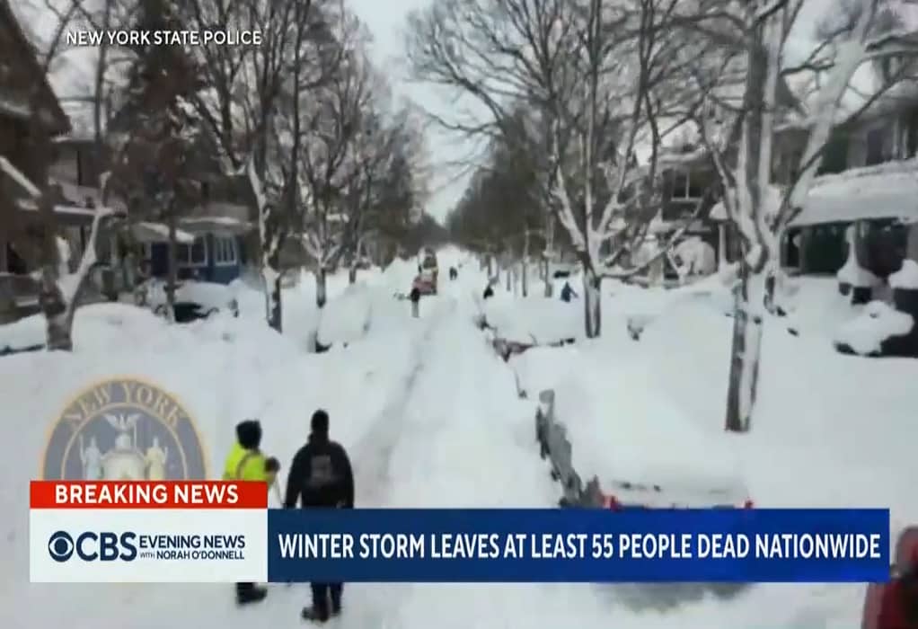 ΗΠΑ: Τουλάχιστον 55 νεκροί από τη «χιονοθύελλα του αιώνα» (VIDEO-ΦΩΤΟ)