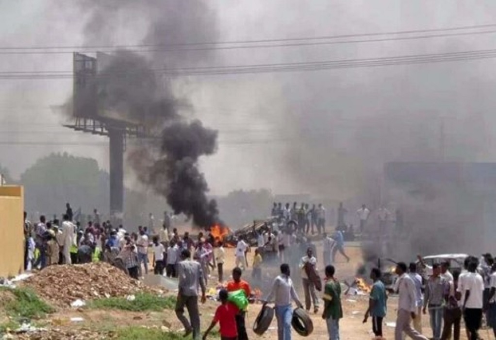 Πόλεμος στο Σουδάν: 9 νεκροί σε συντριβή αεροσκάφους-Το στρατιωτικό καθεστώς μιλά για «τεχνικό πρόβλημα»