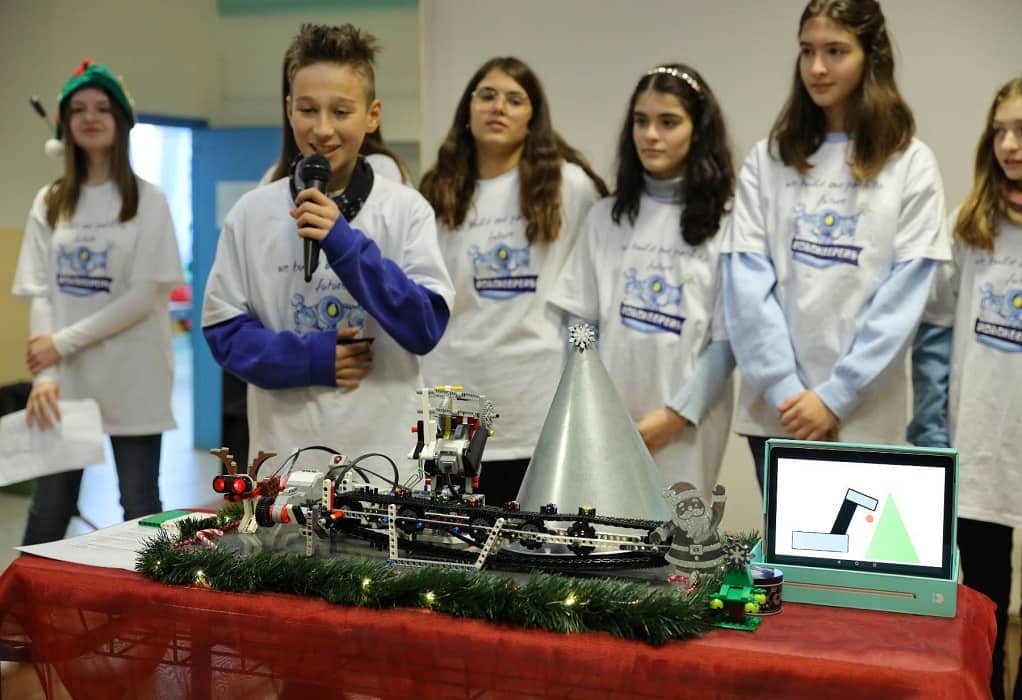 Ωραιόκαστρο: Πρωτιές για το 5ο Γυμνάσιο σε φεστιβάλ Ρομποτικής – Ο Π. Τσακίρης βράβευσε μαθητές