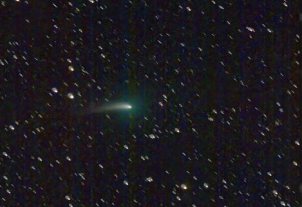 Κομήτης θα περάσει από τη Γη για πρώτη φορά από την εποχή των Νεάντερταλ! Ίσως είναι ορατός με γυμνό μάτι (VIDEO)