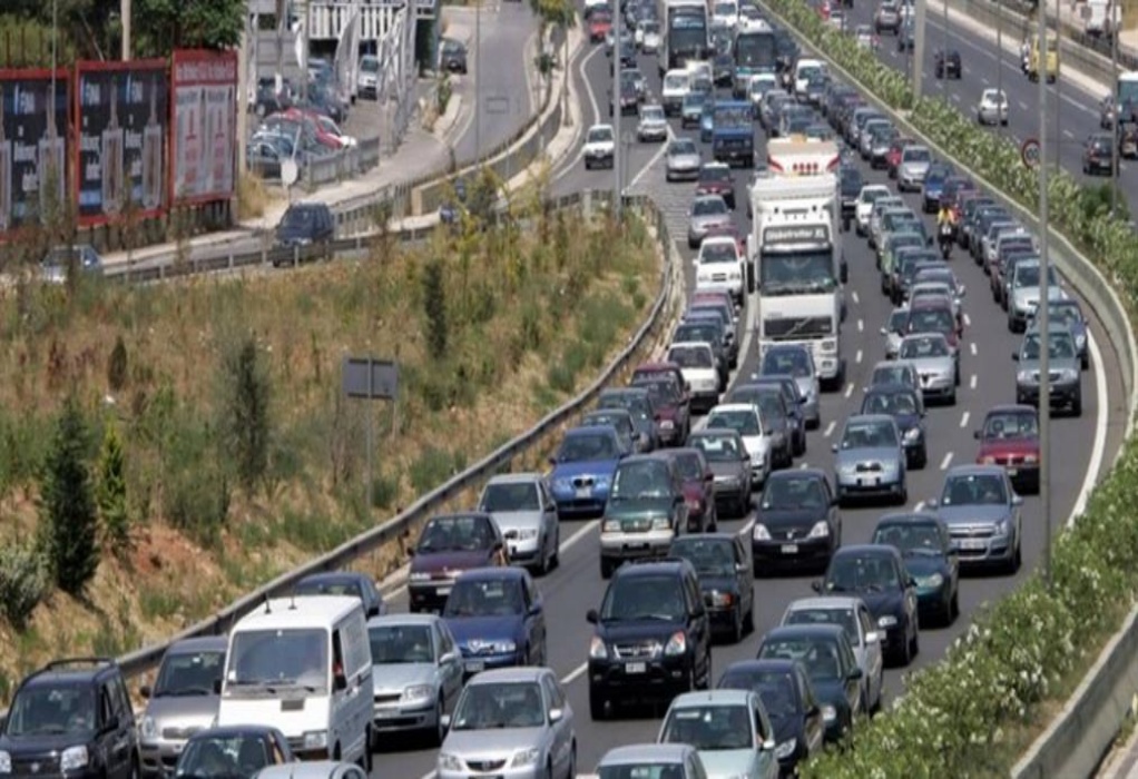Το κυκλοφοριακό πρόβλημα σε Αττική & Θεσσαλονίκη – Αρνητική «πρωτιά» και σε ευρωπαϊκό επίπεδο (ΠΙΝΑΚΕΣ)