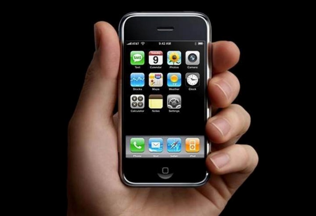 Ένα iPhone πρώτης γενιάς αναμένεται να πωληθεί για περισσότερα από 50.000 δολάρια