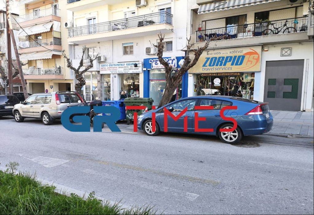 Θεσσαλονίκη: Ληστεία με την απειλή μαχαιριού σε υποκατάστημα εταιρίας ταχυμεταφορών