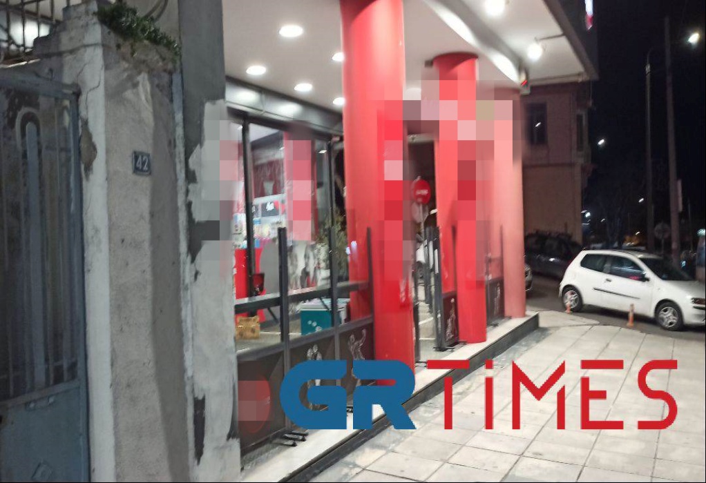 Θεσσαλονίκη: Νέα ληστεία σε κατάστημα ψιλικών με την απειλή μαχαιριού στη Λαγκαδά-Χτύπησαν στο ίδιο μαγαζί και την Τρίτη (ΦΩΤΟ-VIDEO)