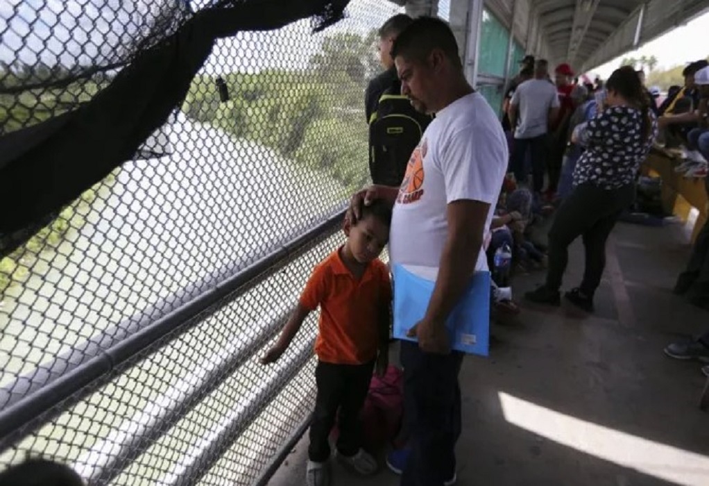 Μετανάστες στα σύνορα ΗΠΑ- Μεξικού: Σχεδόν 1.000 παιδιά δεν έχουν ακόμη επανενωθεί με τους γονείς τους