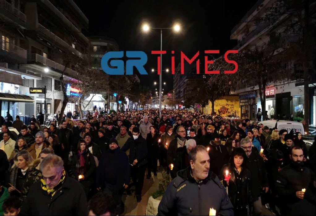 Θεσσαλονίκη: Σε εξέλιξη η πορεία για τον Άλκη Καμπανό (ΦΩΤΟ-VIDEO) 