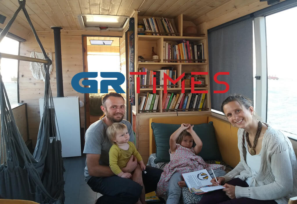 Θεσσαλονίκη: Η ιστορία οικογένειας Πολωνών που έχει μετατρέψει ένα λεωφορείο σε σπίτι! (ΦΩΤΟ)