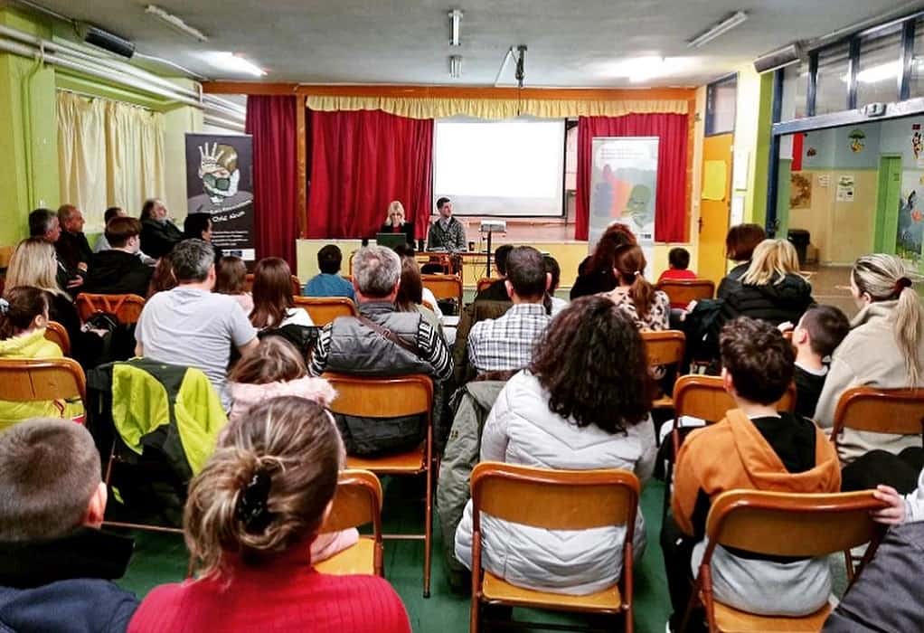 Έλενα Ράπτη: Ομιλία σε σχολείο στον Εύοσμο για την πρόληψη της παιδικής σεξουαλικής κακοποίησης
