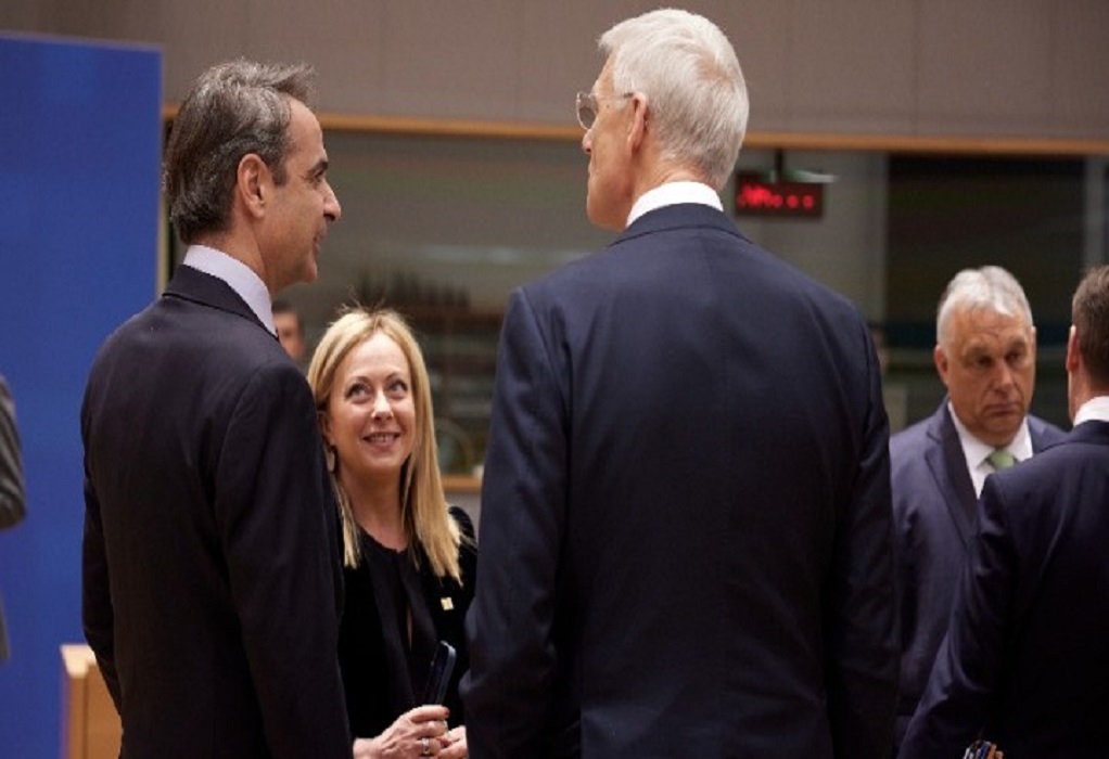 Συνάντηση Μητσοτάκη-Μελόνι στο περιθώριο του Ευρωπαϊκού Συμβουλίου στις Βρυξέλλες