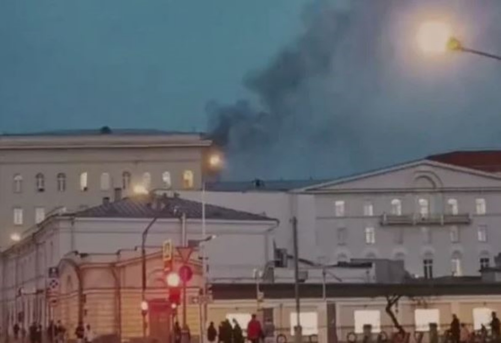 Ρωσία: Φωτιά σε κτίριο του υπουργείου Άμυνας στη Μόσχα (VIDEO)