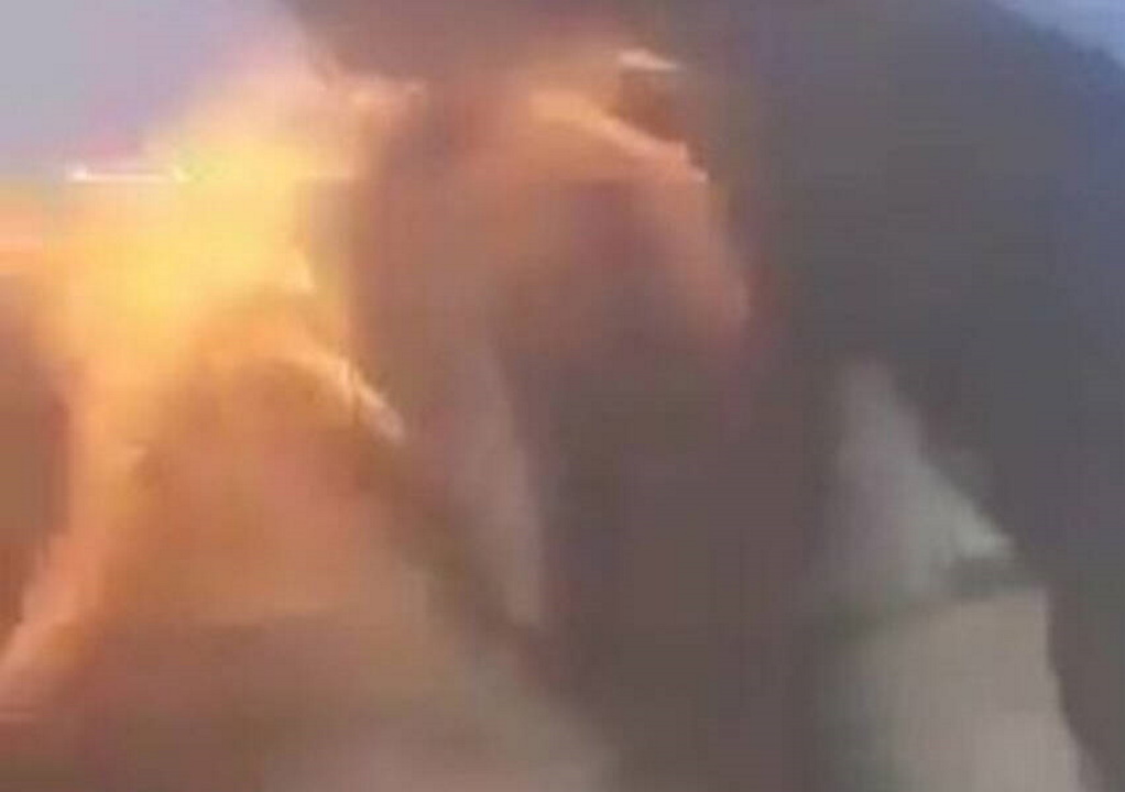 Ποδοσφαιριστής αυτοπυρπολήθηκε μπροστά σε αστυνομικό τμήμα – Σοκαριστικό βίντεο