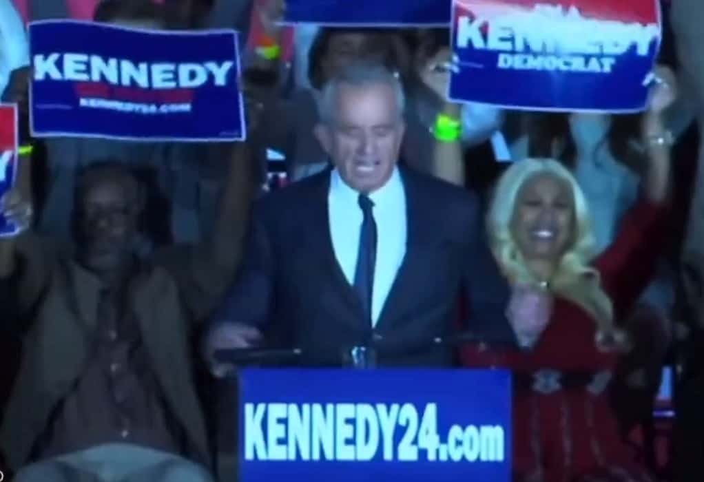 ΗΠΑ: Υποψήφιος για το χρίσμα των Δημοκρατικών ο Ρόμπερτ Κένεντι ο νεότερος (VIDEO)