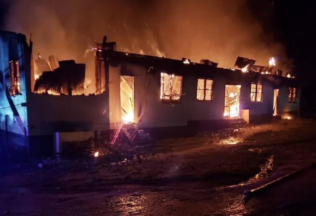 Γουιάνα: Νεκρές 19 μαθήτριες από πυρκαγιά σε κοιτώνα σχολείου – Οι αρχές κάνουν λόγο για εμπρησμό (ΦΩΤΟ-VIDEO)