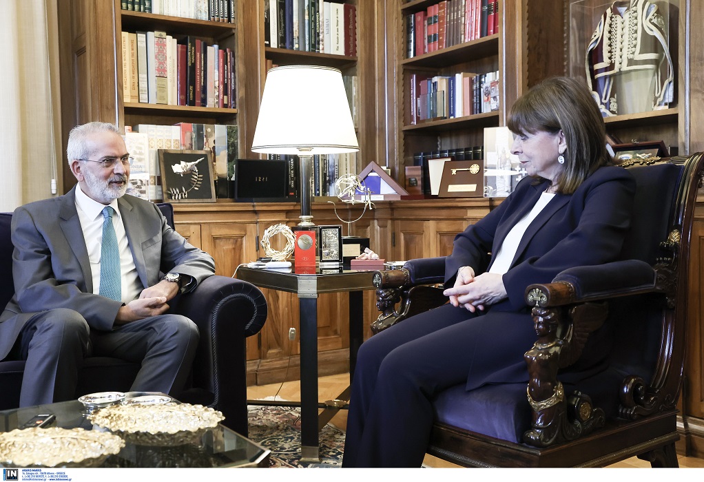 Ι. Σαρμάς: Ορκίζεται σήμερα υπηρεσιακός πρωθυπουργός – Οι επικρατέστεροι υπουργοί