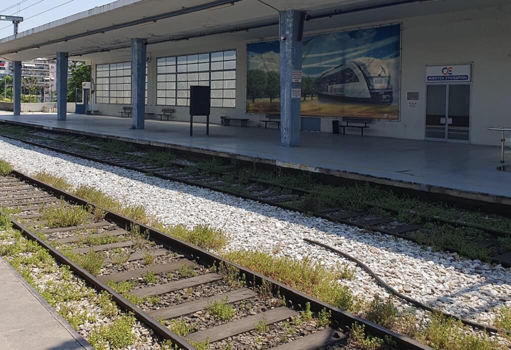 Θεσσαλονίκη: Ακινητοποιήθηκε Intercity έξω από τη Σίνδο-«Μπλόκαρε» το κεντρικό κλειδί στον ΤΧ1