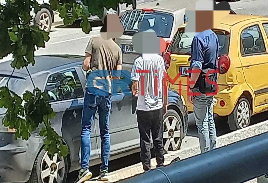 Θεσσαλονίκη: Μαθητής συνελήφθη γιατί πωλούσε πορνογραφικό υλικό με ανήλικους (ΦΩΤΟ)