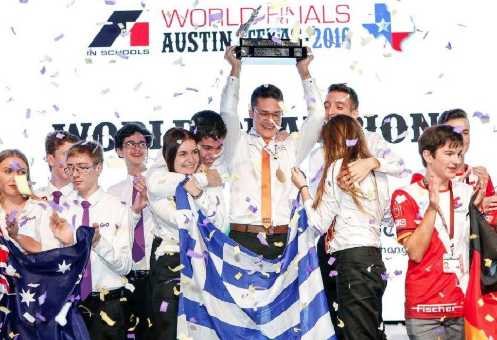 Εκπαιδευτήρια Ε. Μαντουλίδη: Συμμετοχή στον διαγωνισμό F1 in Schools