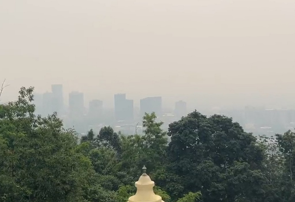 Πυρκαγιές στον Καναδά: Το Μόντρεαλ «πνίγεται» από τον καπνό – Η χειρότερη ατμοσφαιρική ρύπανση στον πλανήτη (VIDEO)