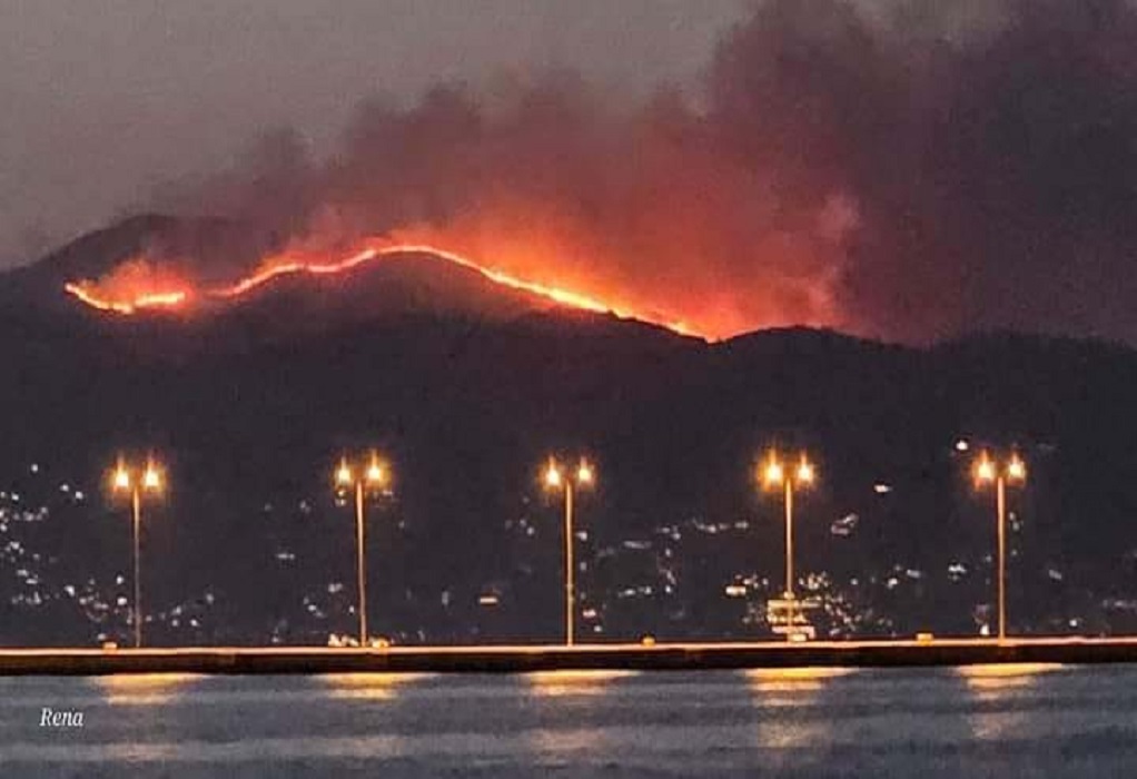 Νέα αναζωπύρωση στην Κέρκυρα: Ανεξέλεγκτη η φωτιά στις Λούτσες