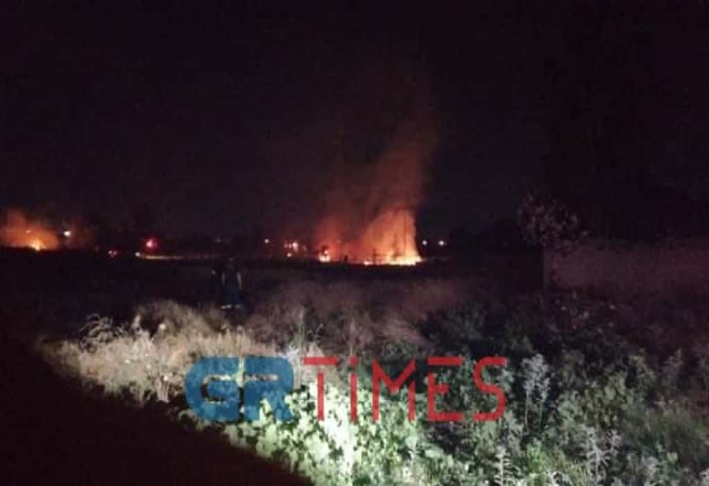 Θεσσαλονίκη: Συναγερμός στην Πυροσβεστική για φωτιά στο Σέιχ Σου-Τέθηκε άμεσα υπό έλεγχο