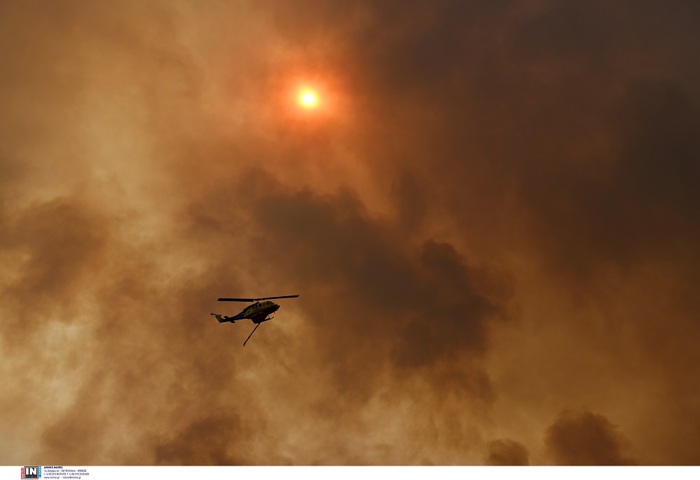 Φωτιά τώρα στο Βόλο-Μήνυμα του 112 για εκκένωση περιοχής
