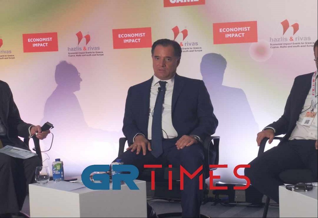 Α.Γεωργιάδης στο συνέδριο του Economist: Θα συνεχίσουμε τις μεταρρυθμίσεις στην αγορά εργασίας (VIDEO)