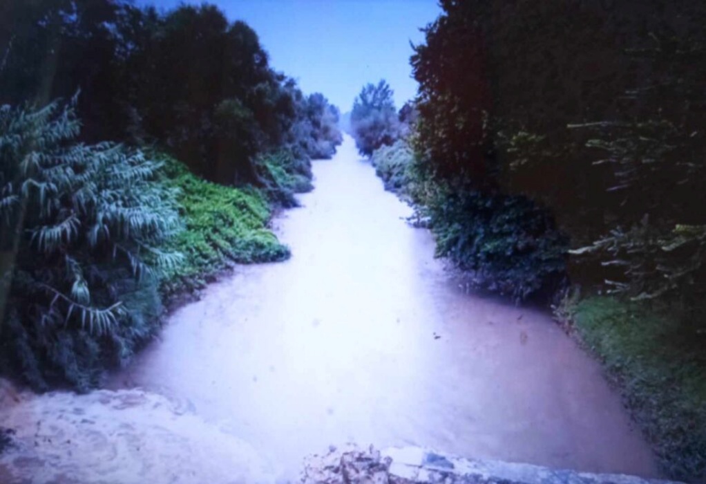Καρδίτσα: Ισχυρές βροχοπτώσεις με κεραυνούς – Σε καλή κατάσταση η στάθμη των ποταμών