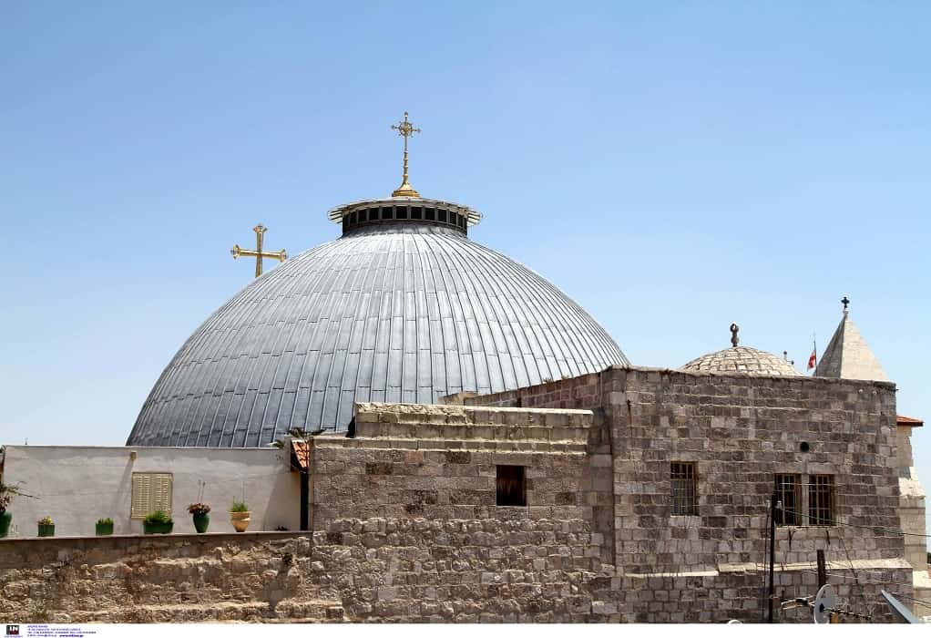 Έκκληση από τον Πανάγιο Τάφο: 1.000 Χριστιανοί «ταμπουρώθηκαν» σε εκκλησία της Γάζας (VIDEO)