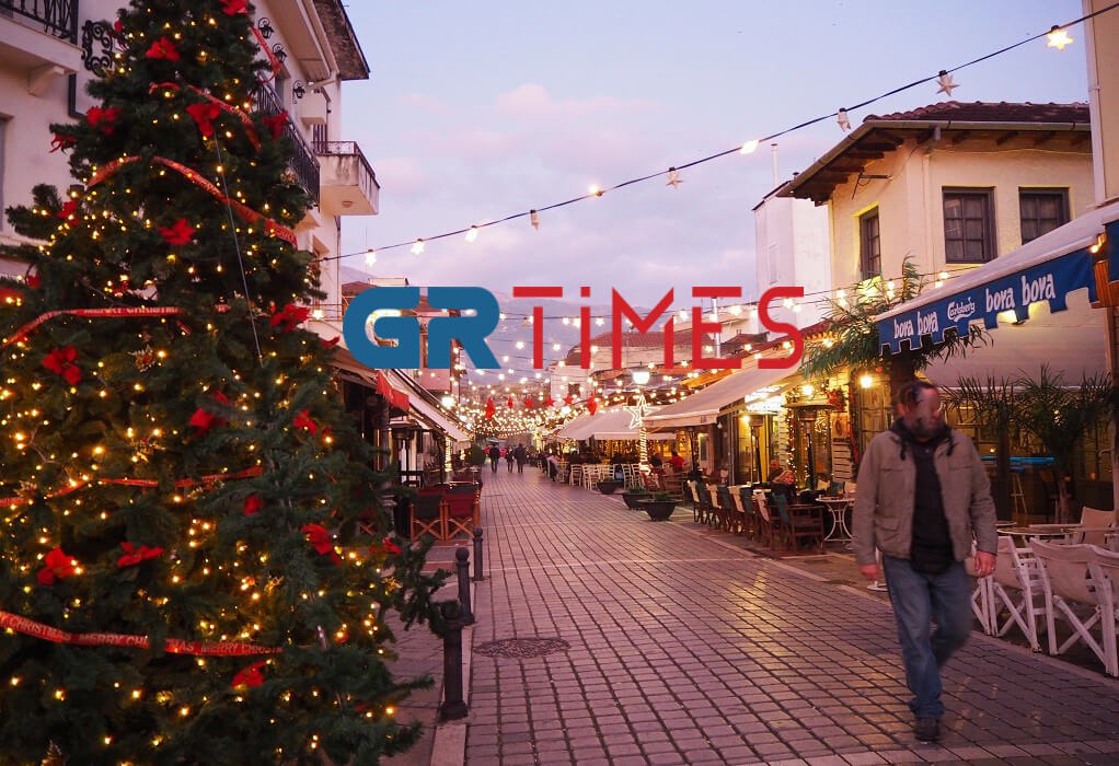 Χριστούγεννα: Γεμάτοι οι ελληνικοί προορισμοί για τις γιορτές – Πληρότητες στο 90% και τιμές από 65 €