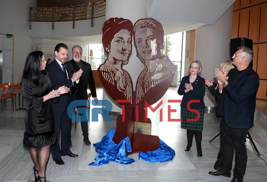 ΟΜΜΘ: Αποκαλυπτήρια για το γλυπτό της Μαρίας Κάλλας και της Πριγκίπισσα Γκρέις, συμβόλου φιλίας ανάμεσα σε Ελλάδα και Μονακό (ΦΩΤΟ-VIDEO)