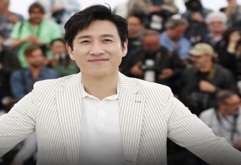 Ν. Κορέα: Νεκρός στο αυτοκίνητό του  βρέθηκε ο ηθοποιός της οσκαρικής ταινίας «Παράσιτα» Λι Σον-Κιουν