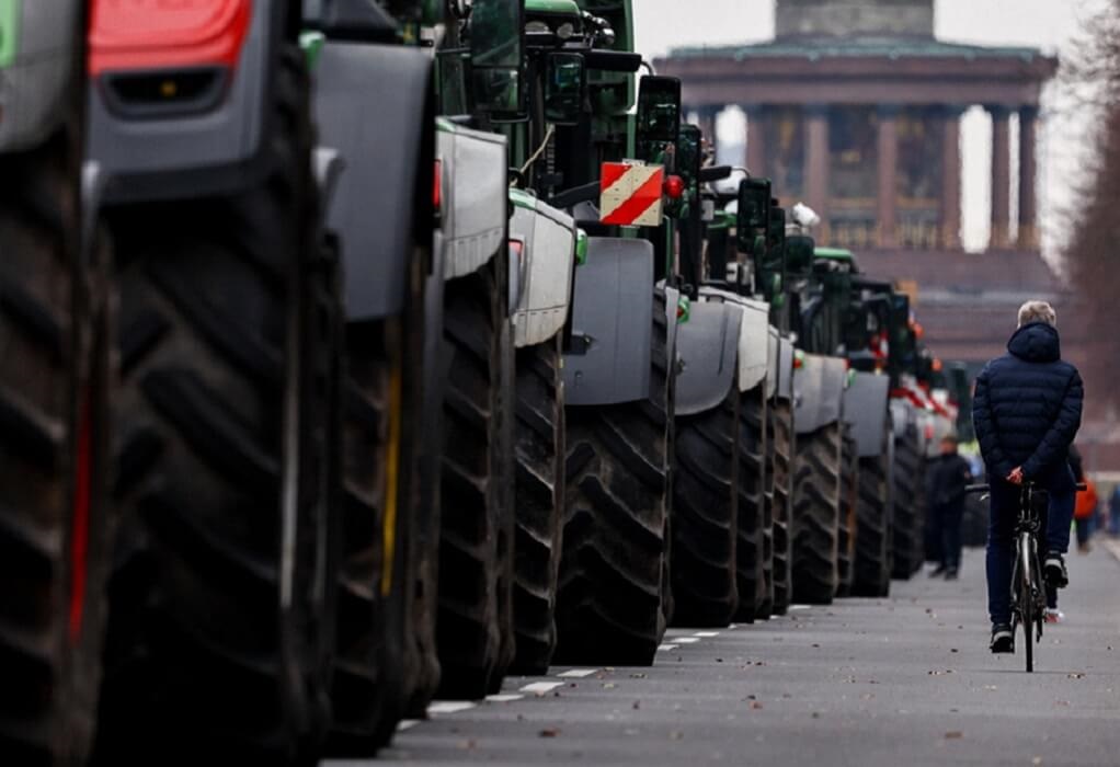 Γερμανός υπ. Οικονομικών: Δυσανάλογες οι διαδηλώσεις των αγροτών