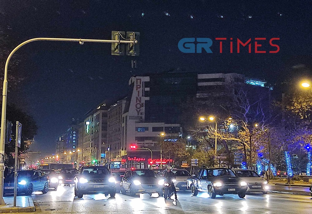 Θεσσαλονίκη: Κυκλοφοριακό χάος σε κέντρο και Περιφερειακό (ΦΩΤΟ-VIDEO)