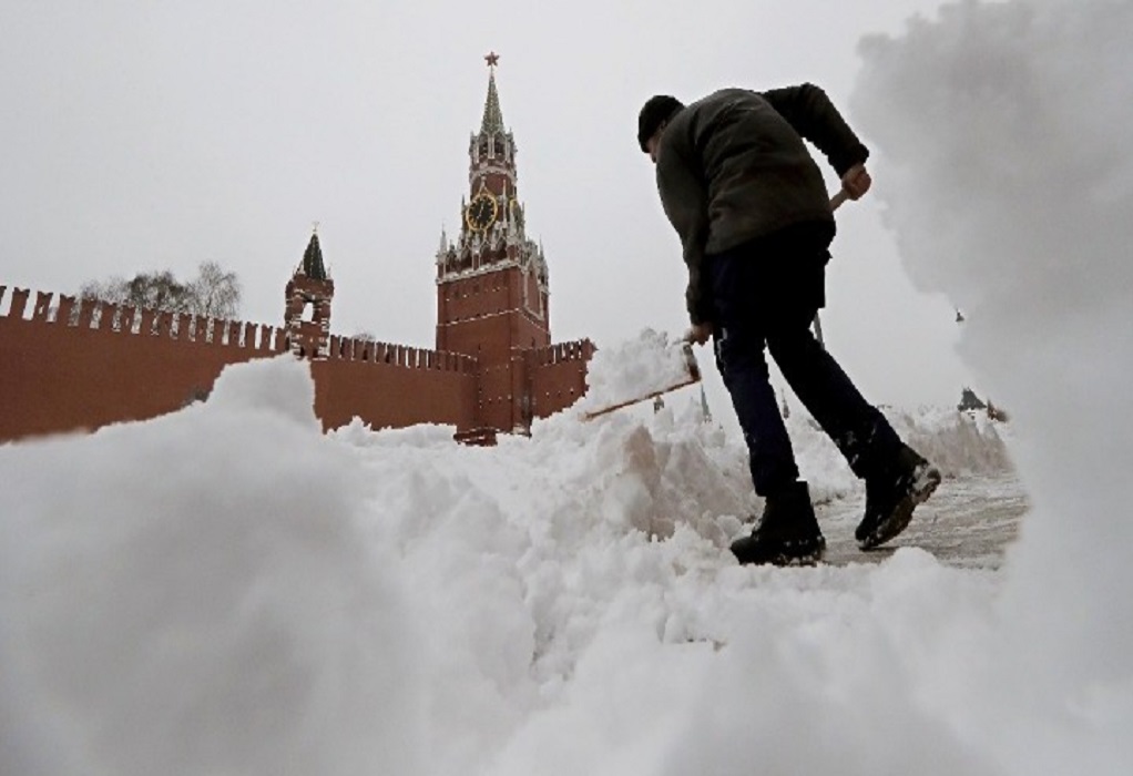 Xιονοπτώσεις ρεκόρ στη Μόσχα: Στους -50 βαθμούς οι θερμοκρασίες στη Σιβηρία
