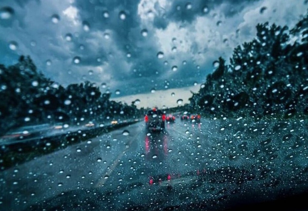 Κακοκαιρία: Έρχονται βροχές και καταιγίδες – Με τι καιρό θα κάνουμε Τσικνοπέμπτη