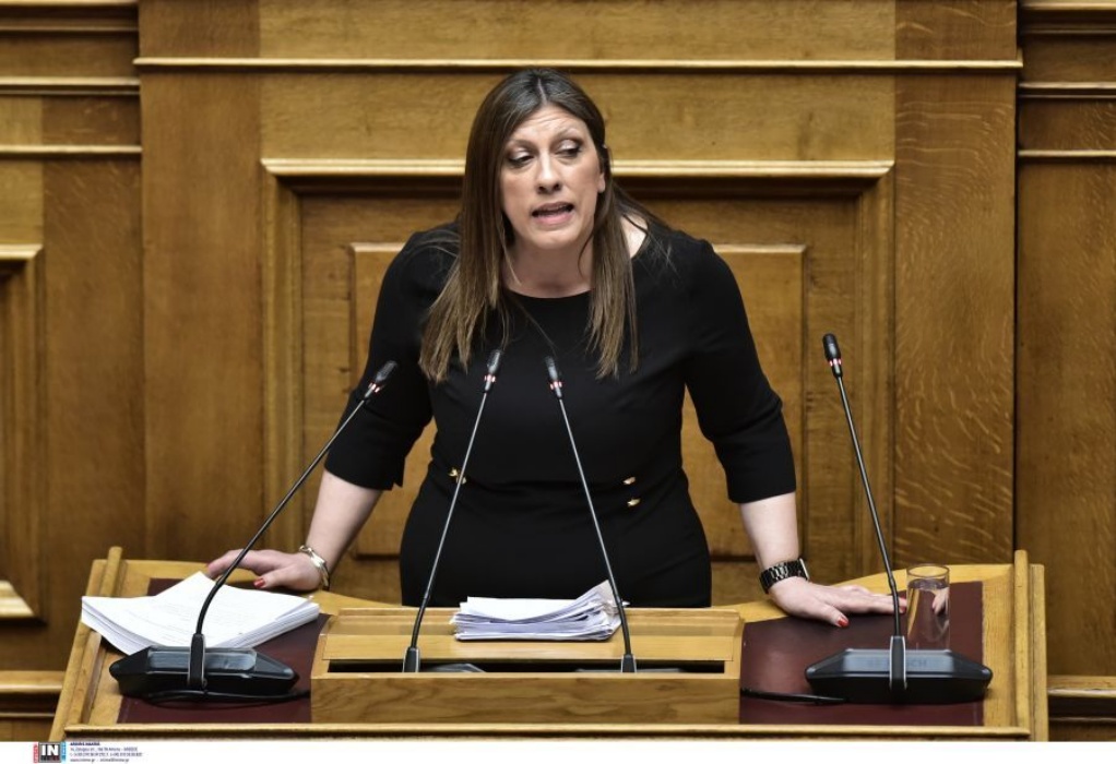 Πρόταση δυσπιστίας: Τρίτη διακοπή στη Βουλή – Μπάχαλο με την απουσία της Κωνσταντοπούλου