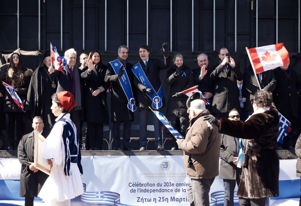 Μόντρεαλ: Μαζί Μητσοτάκης-Τριντό στην παρέλαση ομογενών για την 25η Μαρτίου (ΦΩΤΟ)