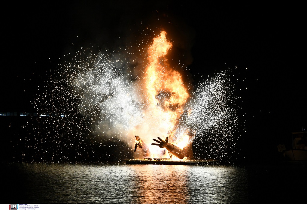 Πατρινό Καρναβάλι: Με φαντασμαγορικό σόου έκαψαν τον βασιλιά καρνάβαλο (ΦΩΤΟ-VIDEO)