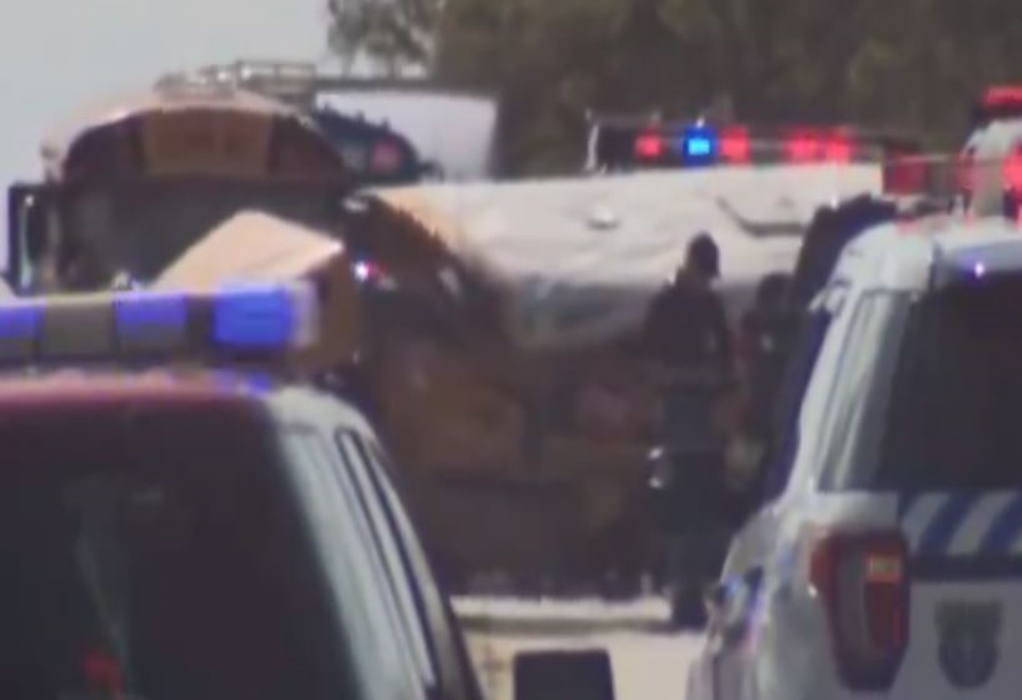 ΗΠΑ: Δύο νεκροί και περίπου 40 τραυματίες σε τροχαίο με σχολικό λεωφορείο στο Τέξας (VIDEO)