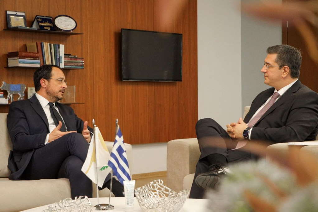 Συνάντηση Τζιτζικώστα με τον πρόεδρο της Κυπριακής Δημοκρατίας